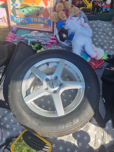 Alloy wheel - alloy,